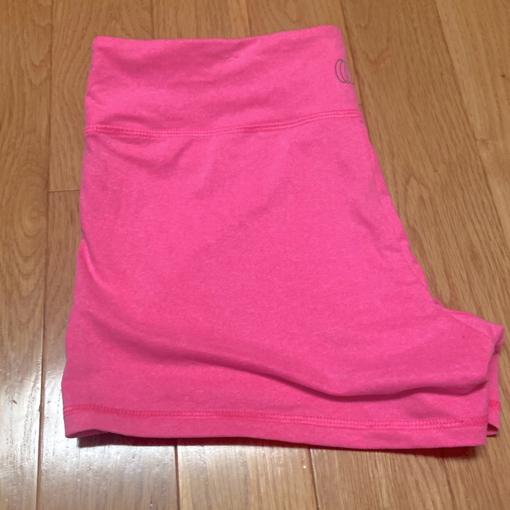Hot pink exercise shorts in Large by Body Collection
